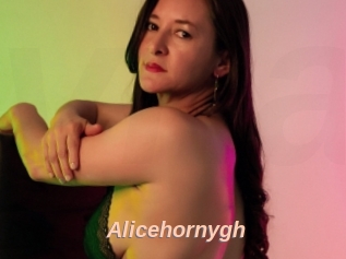 Alicehornygh