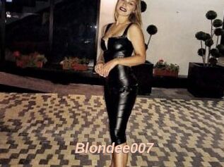 Blondee007