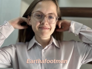 Earthafootman