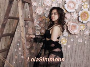 LolaSimmons