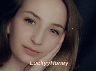 LuckyyHoney