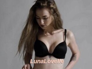 Luna_Lovelle