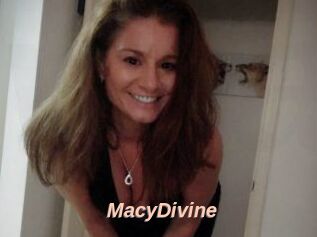 Macy_Divine