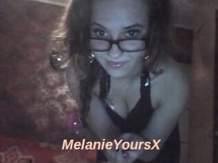 MelanieYoursX