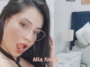 Mia_foxys