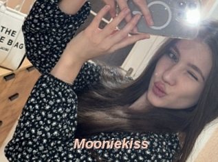 Mooniekiss