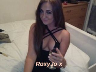 RoxyJo_x